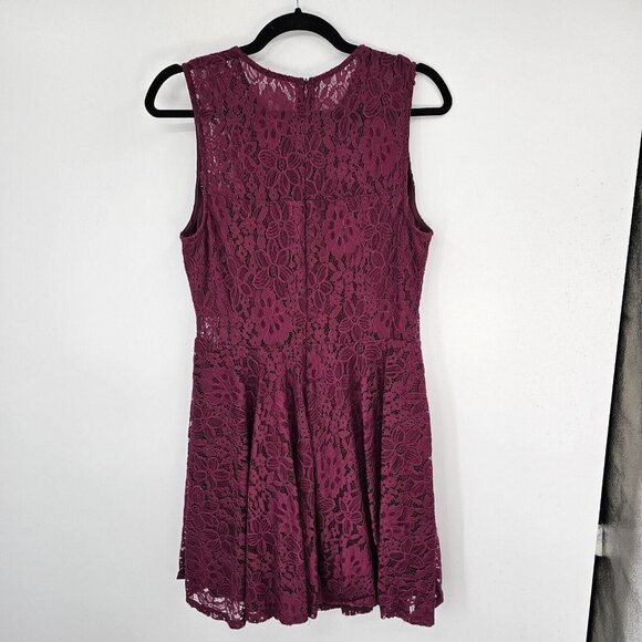 Lulus Red Skater Dress Lace Work Wedding Date Night Cute Sleeveless XL Flirty - Picture 8 of 11